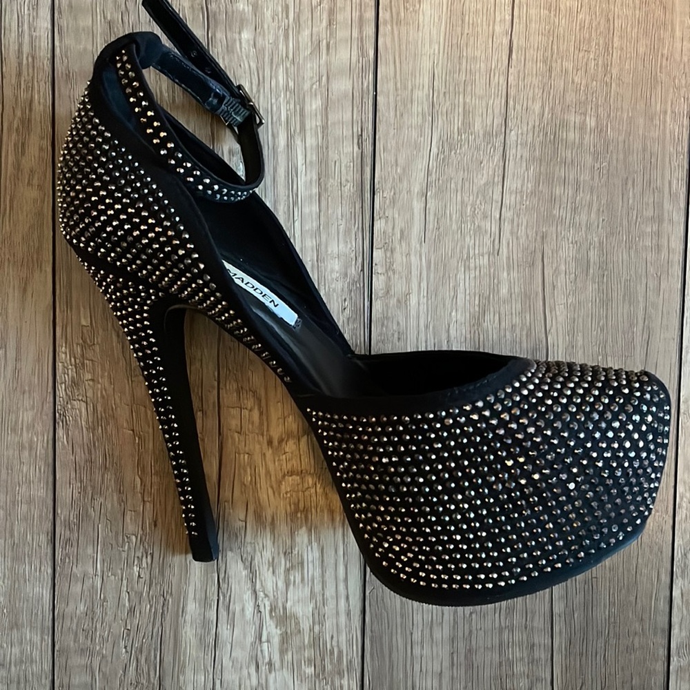 Steve Madden platform heels